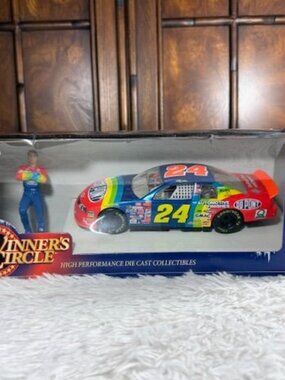 Vintage Winner's Circle NASCAR Jeff Gordon Figure + 1/24 Scale Die Cast Car Set